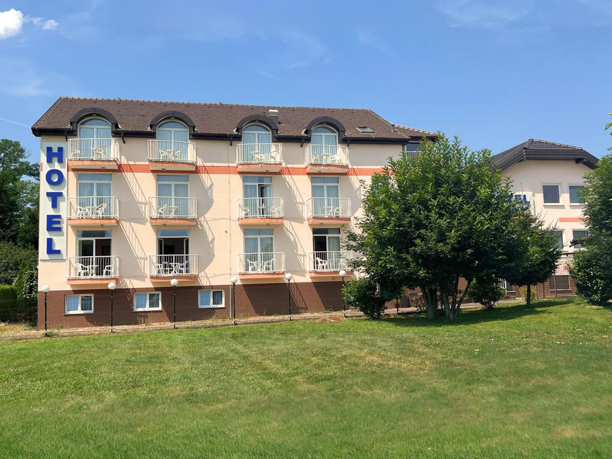 Hotel Imperium Moravske-Toplice Εξωτερικό φωτογραφία